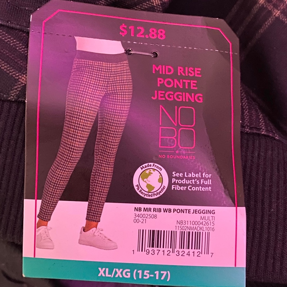 Mid Rise Jeggings - Picture 3 of 3